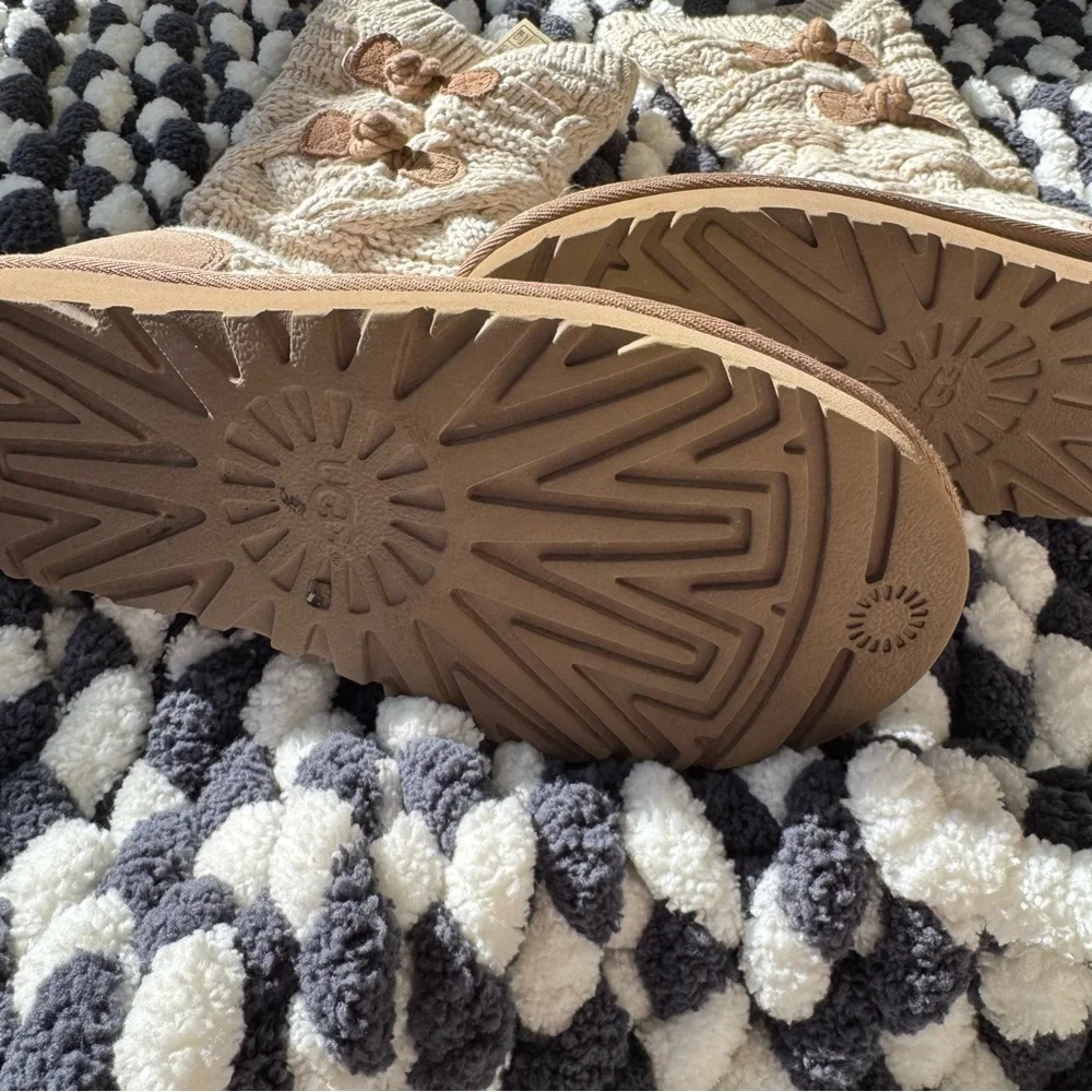 UGG Fawn Knit Boots
